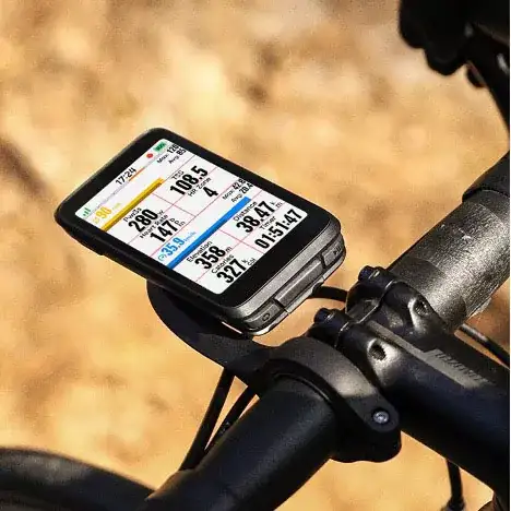 Hvorfor er et transflektivt TFT-modul ideelt til udendørs skærme